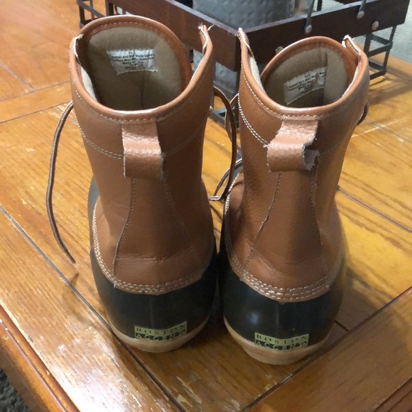 Boston Accent Duck Boots. Bean boot look alike— Mens 10.5 and Womens size 12. - Picture 3 of 4